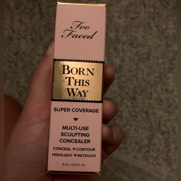 Too Faced Born This Way Super Coverage Multi Use Concealer - Picture 1 of 3